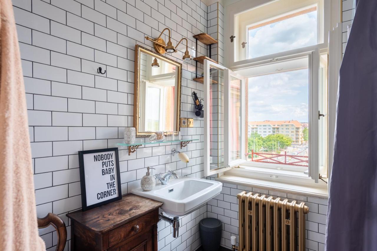 Victoria Design Stays - Premium Apartment Ohrada ปราก ภายนอก รูปภาพ